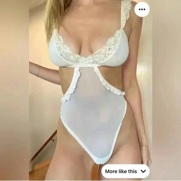 We Are HAH Key To Ur Heart Bodysuit in La Crème Size Large NWT - Picture 1 of 3